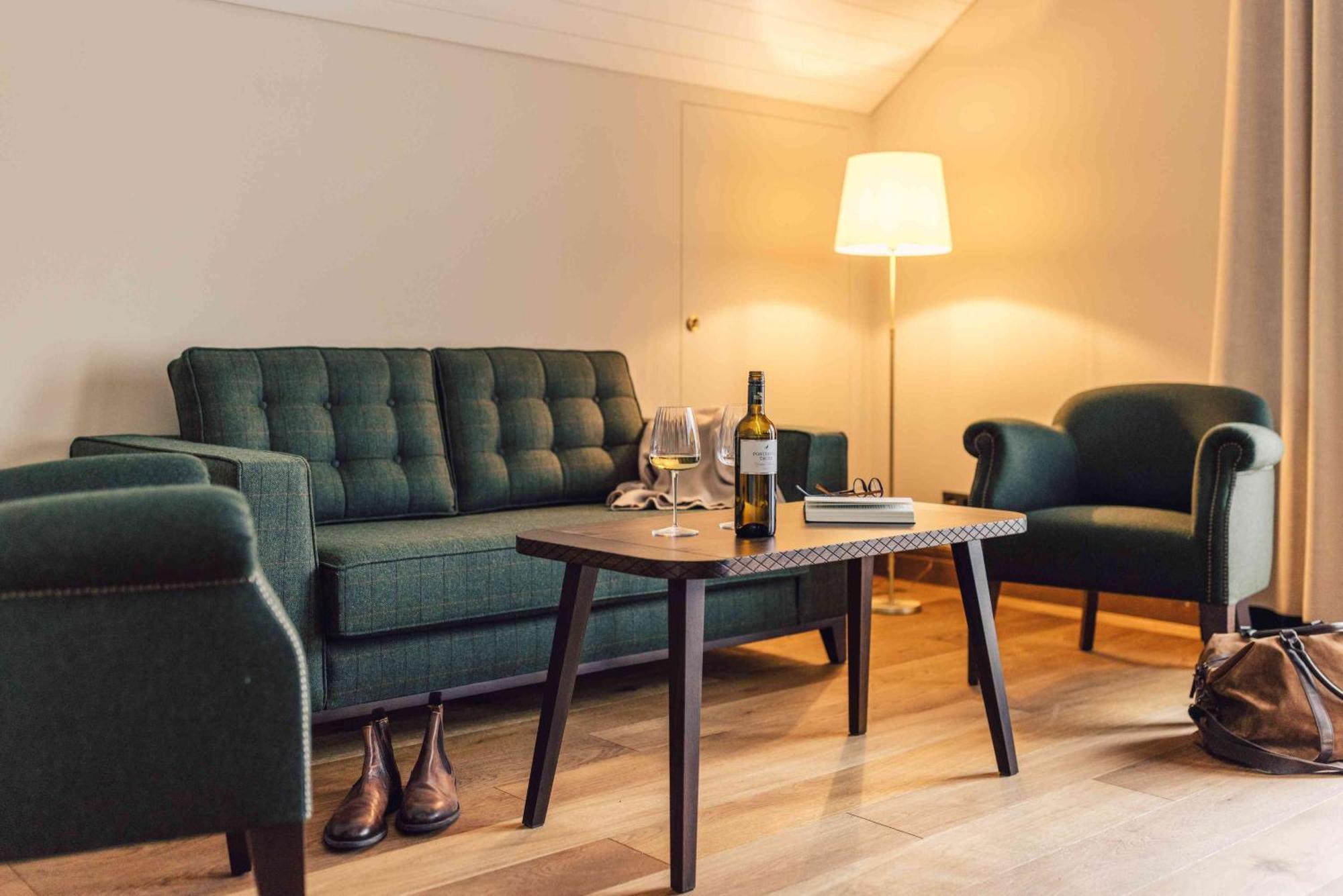 Posthotel Taube Schruns Bagian luar foto
